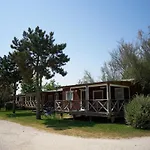 Village Capalonga بيبيوني