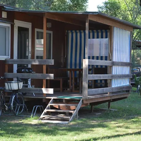 Village Capalonga Μπιμπιόνε