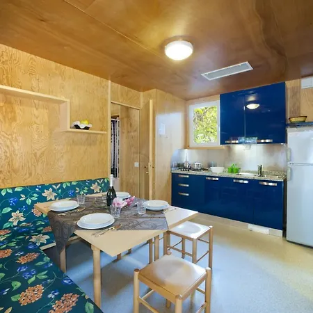 Κάμπινγκ Village Capalonga