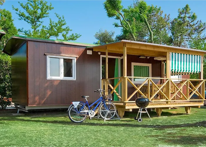 Village Capalonga بيبيوني